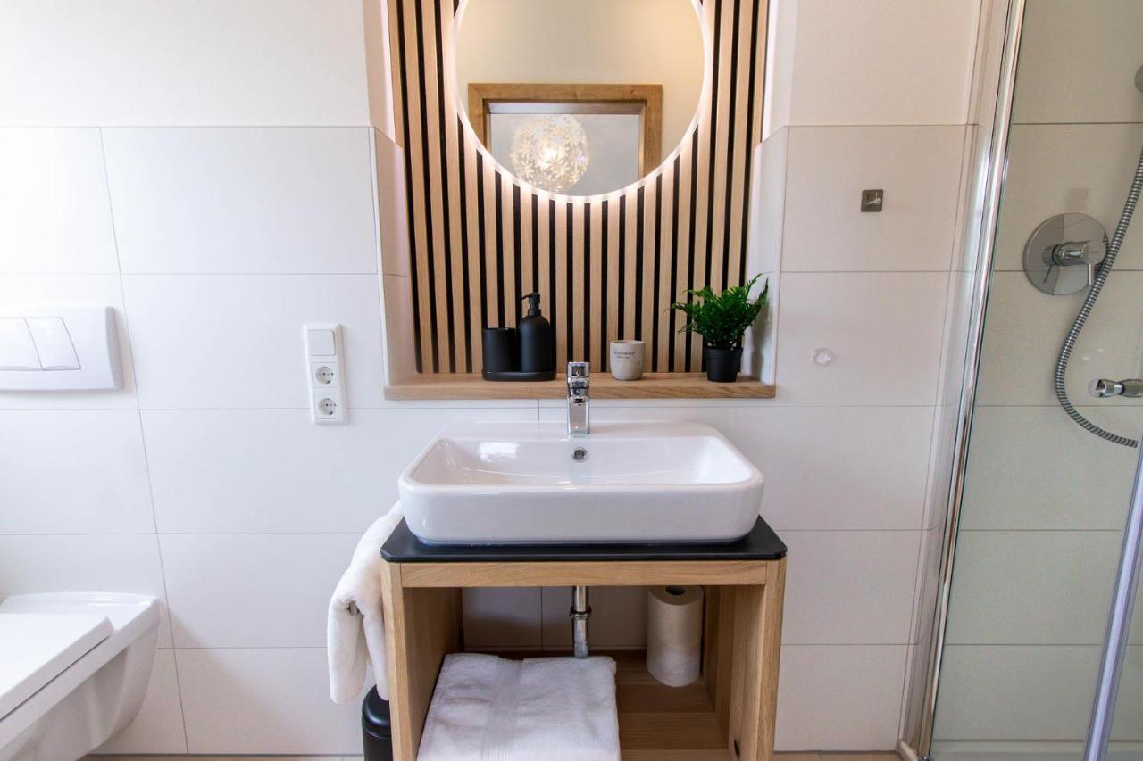 Ferienhaus Moselhoehe -Neu- ทราเบิน-ทราร์บาค ภายนอก รูปภาพ