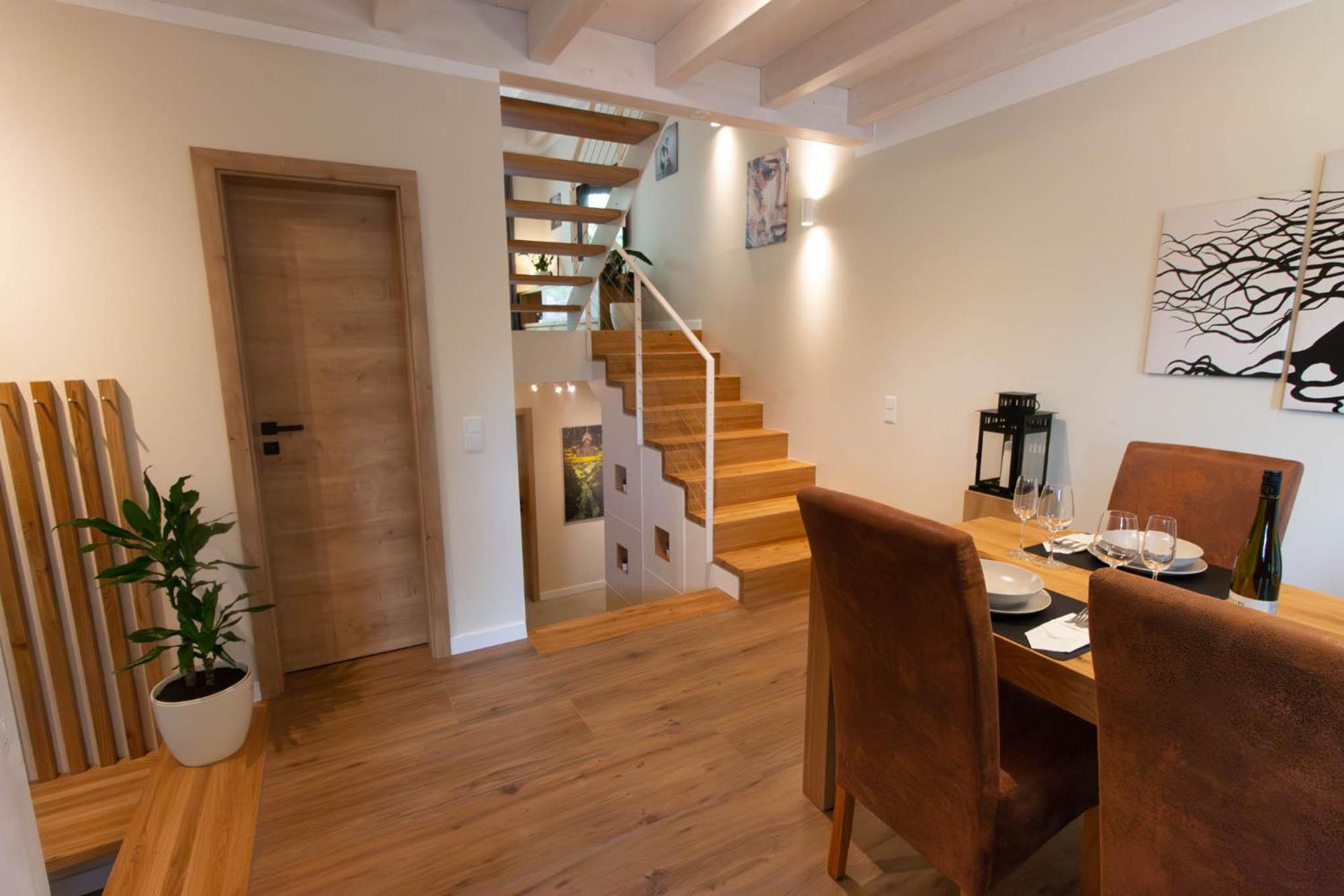 Ferienhaus Moselhoehe -Neu- ทราเบิน-ทราร์บาค ภายนอก รูปภาพ