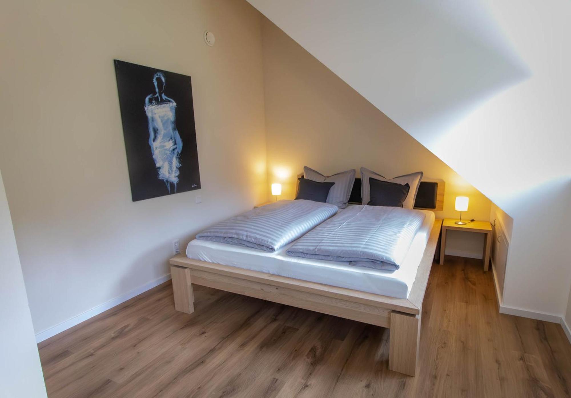 Ferienhaus Moselhoehe -Neu- ทราเบิน-ทราร์บาค ภายนอก รูปภาพ