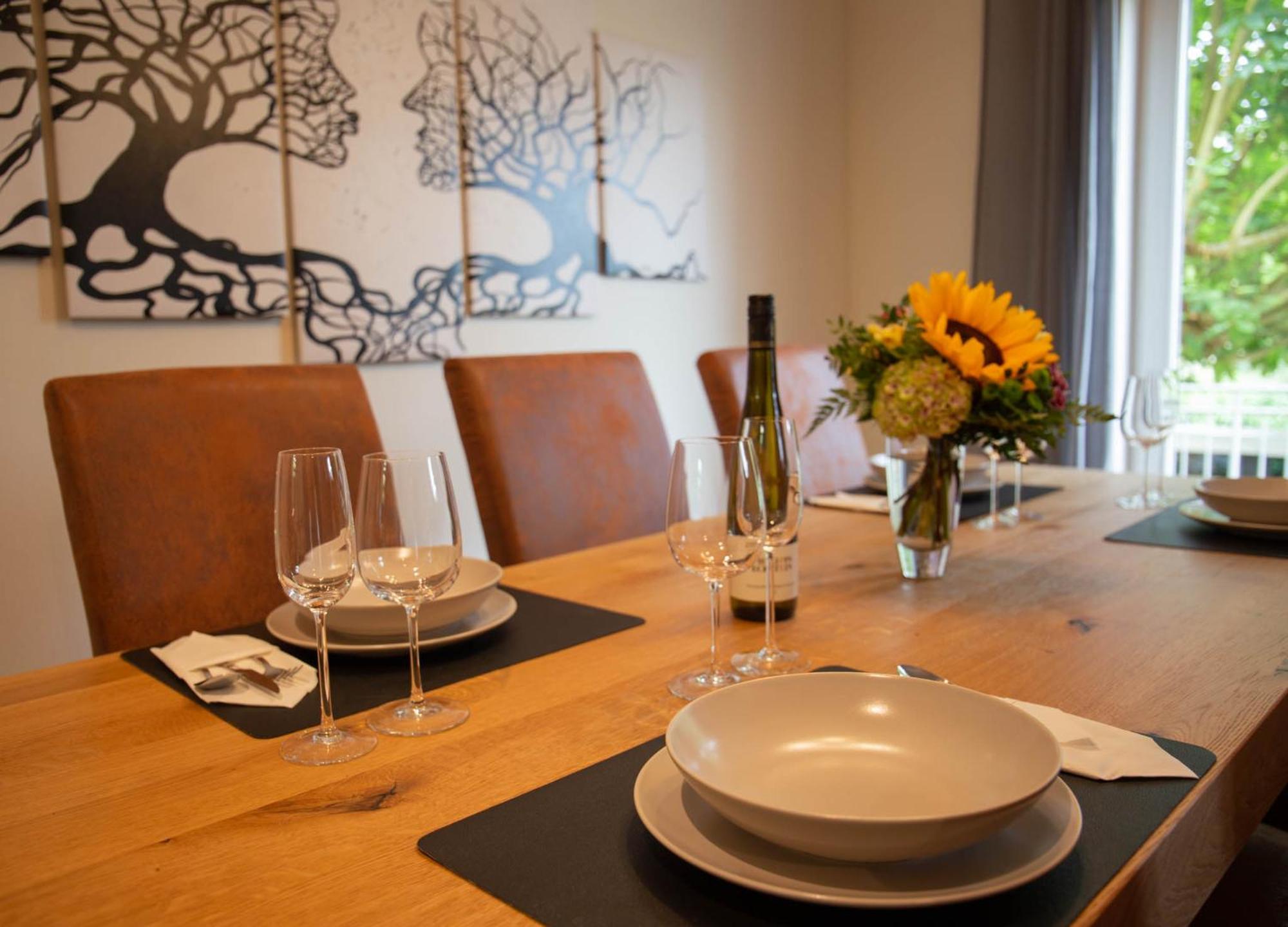 Ferienhaus Moselhoehe -Neu- ทราเบิน-ทราร์บาค ภายนอก รูปภาพ