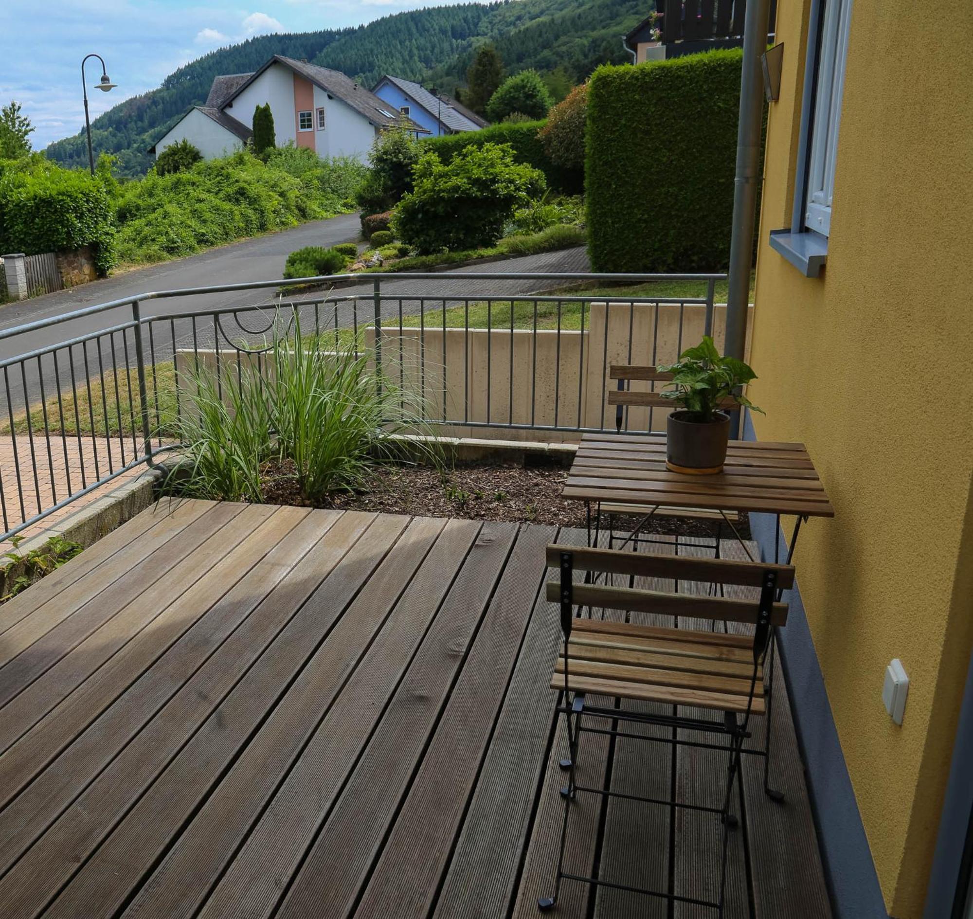 Ferienhaus Moselhoehe -Neu- ทราเบิน-ทราร์บาค ภายนอก รูปภาพ